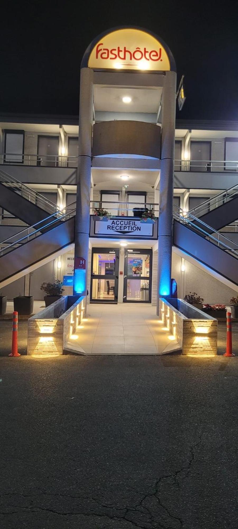 Fasthotel Roissy - Saint-Witz Esterno foto