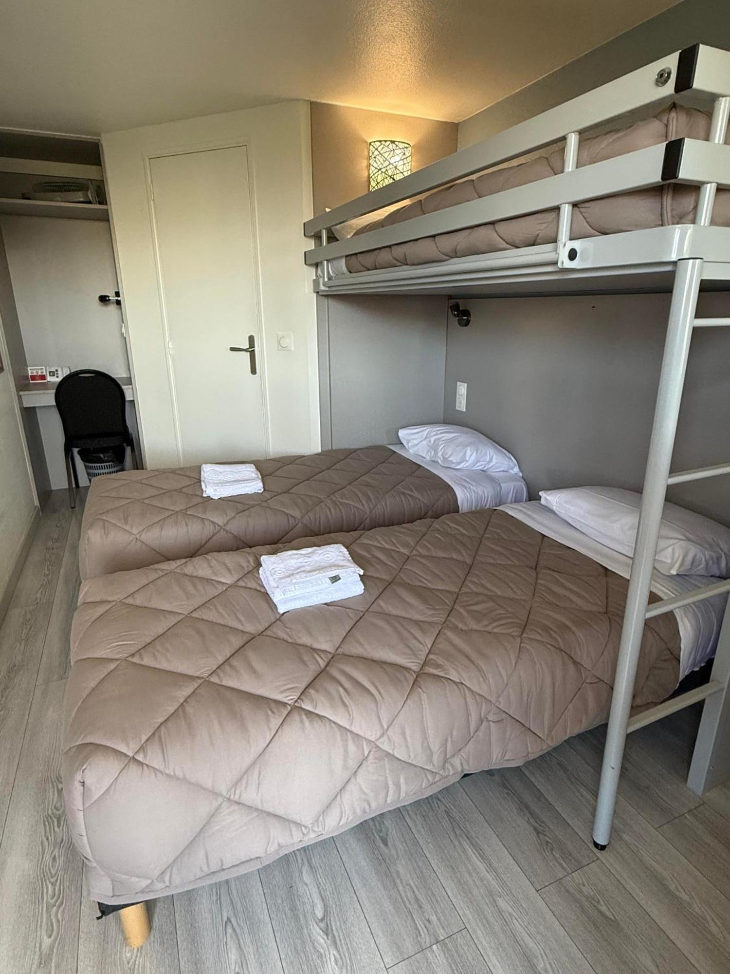 Fasthotel Roissy - Saint-Witz Esterno foto